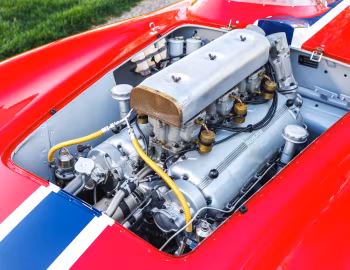 Sous la capuche Ferrari 410 Sport Speciale Spyder (#0592CM) '12.1955