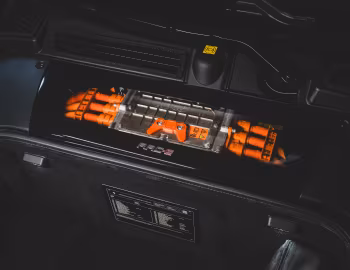 Под капотом Ferrari SF90 Spider [North America] (F173A) '2021–н.в.