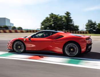 Ferrari SF90 Stradale [Worldwide] (F173) '2020–pr.