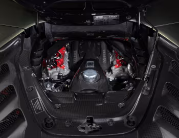 Sous la capuche Ferrari SF90 XX Spider [Worldwide] (F173A) '2023–pr.