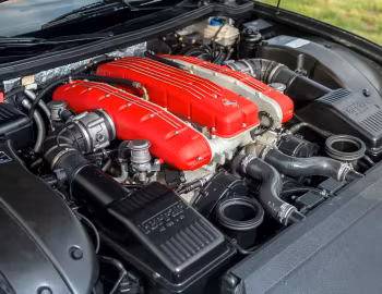 Sous la capuche Ferrari Superamerica F1 with "Fiorano" Handling Package [North America] '2005–06