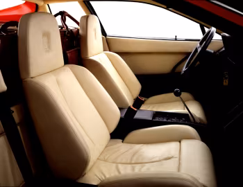 Интерьер Ferrari Testarossa [Worldwide] '1984–87