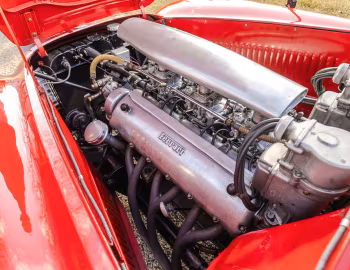 Sous la capuche Ferrari 166 MM Barchetta (#0024M) '11.1949