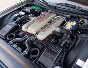 Sous la capuche Ferrari 550 Barchetta Zagato (#124055) '2007