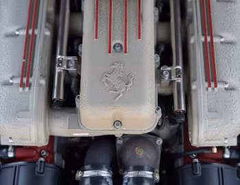 Sous la capuche Ferrari 550 Barchetta Zagato (#124055) '2007