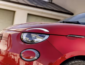 Fiat (500)ᴿᴱᴰ [Worldwide] (332) '2021–25