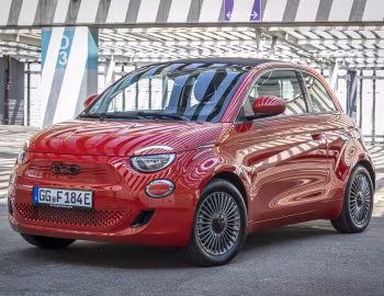 Fiat (500)ᴿᴱᴰ Cabrio (332) '2021–25