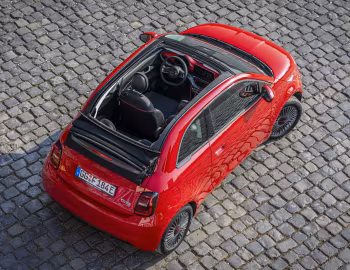 Fiat (500)ᴿᴱᴰ Cabrio (332) '2021–25