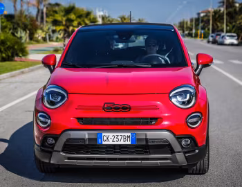 Fiat (500X)ᴿᴱᴰ Dolcevita Hybrid (334) '2022