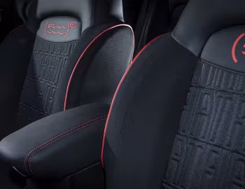 Interior Fiat (500X)ᴿᴱᴰ Dolcevita Hybrid (334) '2022