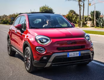 Fiat (500X)ᴿᴱᴰ Dolcevita Hybrid (334) '2022