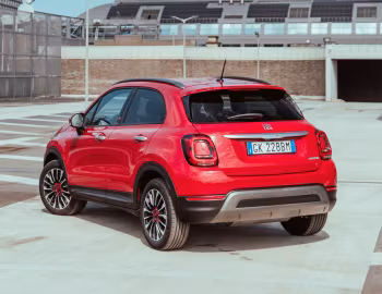 Fiat (500X)ᴿᴱᴰ Hybrid (334) '2022