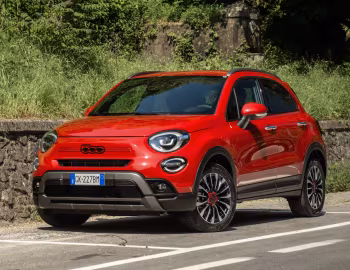 Fiat (500X)ᴿᴱᴰ Hybrid (334) '2022