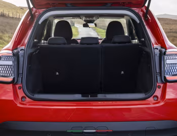 Ambos Fiat (600e)ᴿᴱᴰ [UK-spec] (365) '2024–25