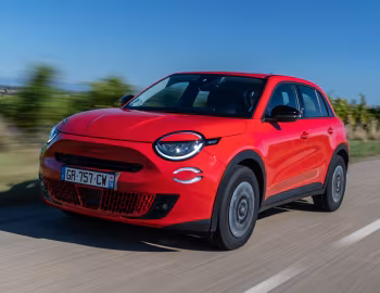 Fiat (600e)ᴿᴱᴰ [Worldwide] (365) '2023–25