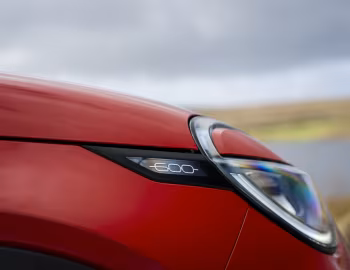 Fiat (600e)ᴿᴱᴰ [UK-spec] (365) '2024–25