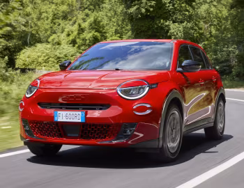 Fiat (600e)ᴿᴱᴰ [Worldwide] (365) '2023–25