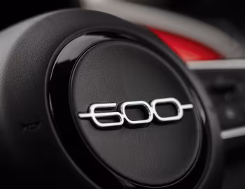 Interior Fiat (600e)ᴿᴱᴰ [UK-spec] (365) '2024–25
