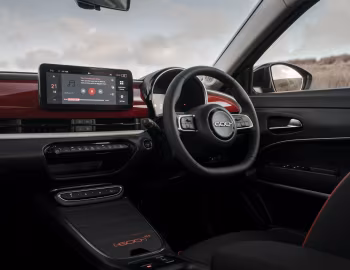 Interior Fiat (600e)ᴿᴱᴰ [UK-spec] (365) '2024–25