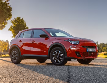 Fiat (600e)ᴿᴱᴰ [Worldwide] (365) '2023–25