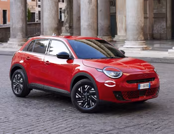 Fiat (600e)ᴿᴱᴰ [Worldwide] (365) '2023–25