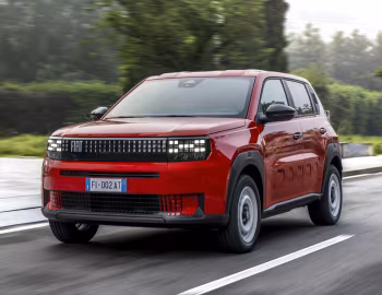 Fiat (Grande Panda)ᴿᴱᴰ Electric (328) '2025