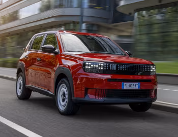 Fiat (Grande Panda)ᴿᴱᴰ Electric (328) '2025