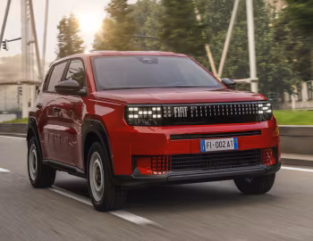 Fiat (Grande Panda)ᴿᴱᴰ Electric (328) '2025