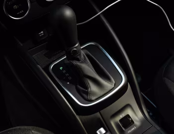 Interior Fiat (Tipo)ᴿᴱᴰ Cross Hybrid (357) '2022–23