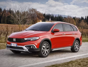 Fiat (Tipo)ᴿᴱᴰ Cross Station Wagon (357) '2022–23