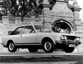 Fiat 124 Sport Coupé [UK-spec] '1972–76