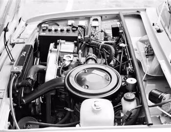 Bajo el capó 1974 Fiat 124 Special TC [North America] '1973–74