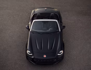 2017–20 Fiat 124 Spider Lusso [North America] (348) '2016–20