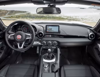 Panel frontal Fiat 124 Spider [Worldwide] (348) '2016–19