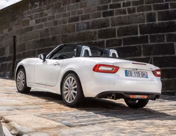 Fiat 124 Spider [Worldwide] (348) '2016–19
