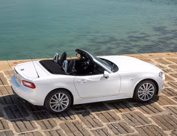 Fiat 124 Spider [Worldwide] (348) '2016–19