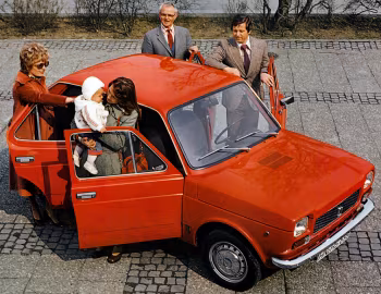 Fiat 127 4-door '1975–77