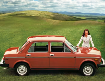1975–77 Fiat 128 Custom 4-door [North America] '1974–77