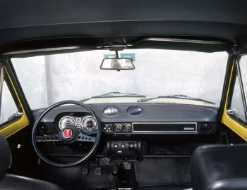 Panel frontal Fiat 128 Rally '1971–72