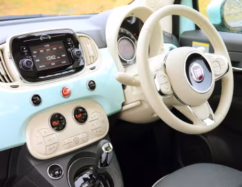 Interior Fiat 500 Lounge [Japan] (312) '2016–21