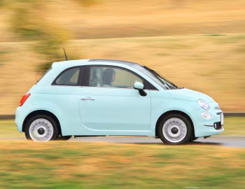 Fiat 500 Lounge [Japan] (312) '2016–21