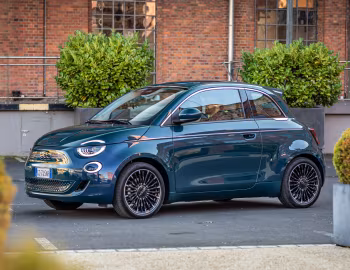Fiat 500 [Worldwide] (332) '2020–pr.