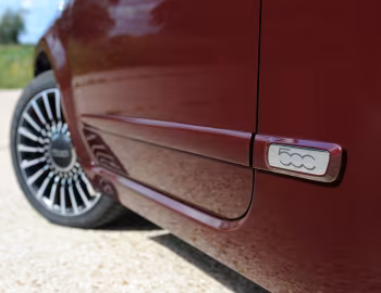 Fiat 500 [UK-spec] (312) '2015–20