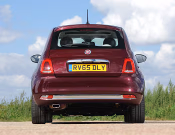 Fiat 500 [UK-spec] (312) '2015–20