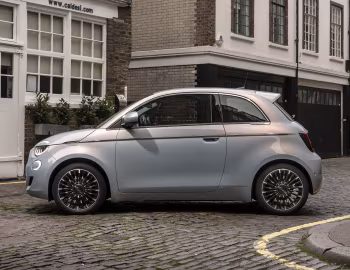Fiat 500 [Worldwide] (332) '2020–pr.