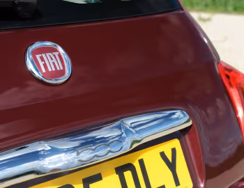 Fiat 500 [UK-spec] (312) '2015–20