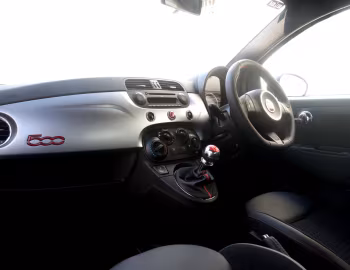 Interior Fiat 500S [Australia] (312) '2013–15