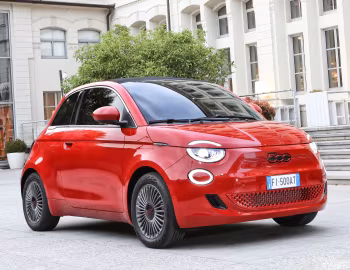 Fiat (500)ᴿᴱᴰ Cabrio (332) '2021–25