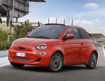 Fiat (500)ᴿᴱᴰ Cabrio (332) '2021–25