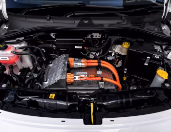 Bajo el capó Fiat 500 [UK-spec] (332) '2021–pr.